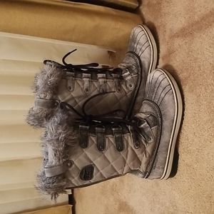 8 • Sorel Tofino Distressed Waterproof Boots